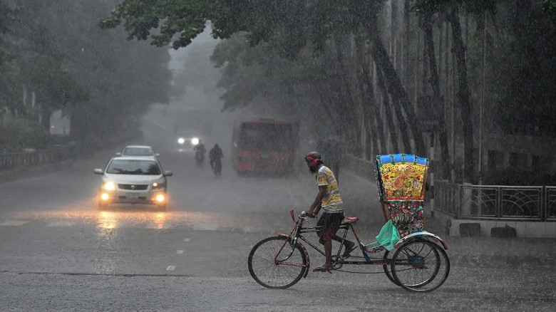 সারাদেশে পাঁচদিন বৃষ্টি ও কালবৈশাখী ঝড়ের পূর্বাভাস
